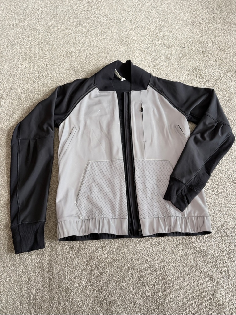 Women’s Two-Tone Grey and Black Full-Zip Running Jacket